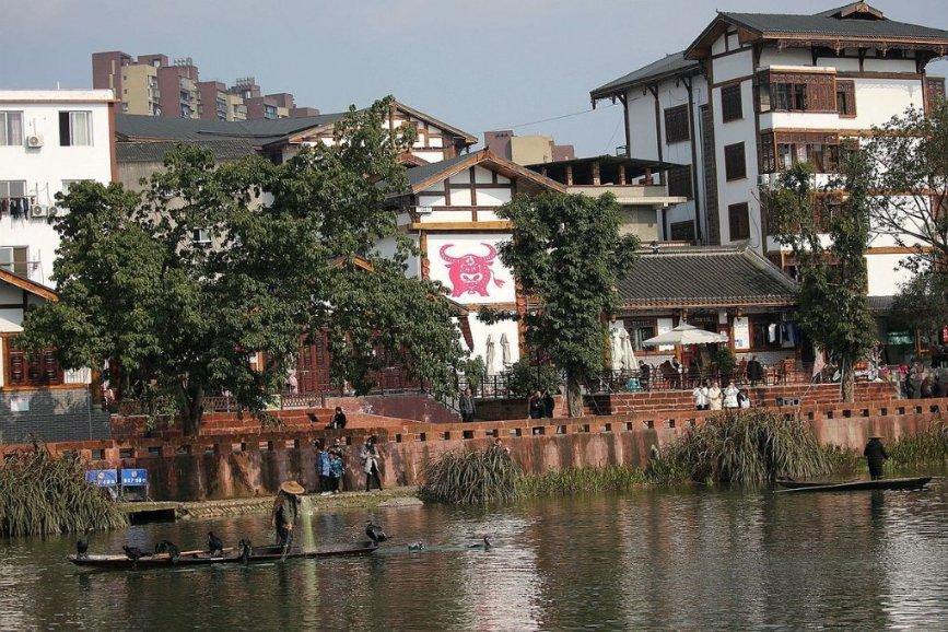 虫虫助手下载